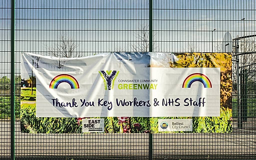 рекламное баннерное полотно